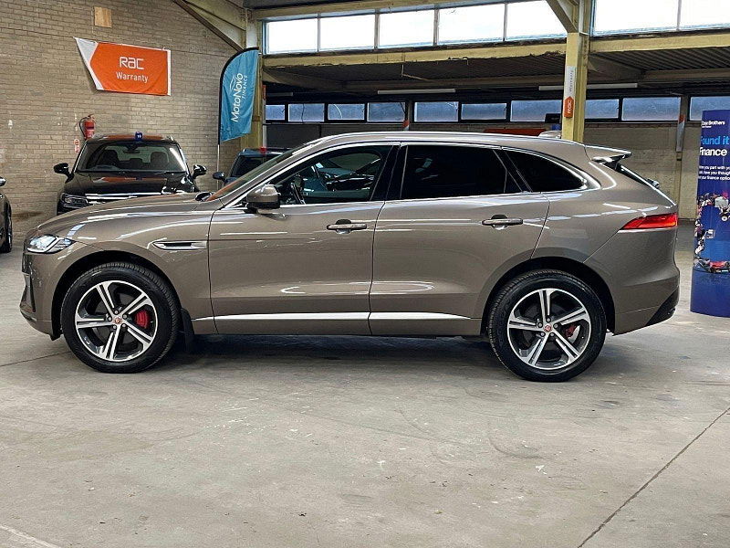 Jaguar F-PACE 3.0 D300 V6 S SUV 5dr Diesel Auto AWD Euro 6 (s/s) (300 ps) 7 Main Dealer Services 5dr Automatic 2025