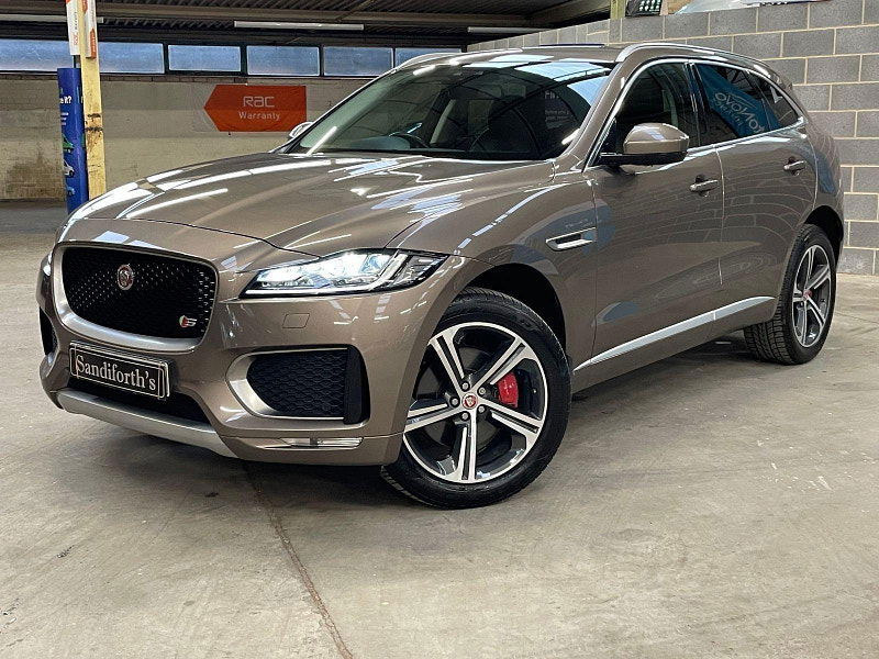Jaguar F-PACE 3.0 D300 V6 S SUV 5dr Diesel Auto AWD Euro 6 (s/s) (300 ps) 7 Main Dealer Services 5dr Automatic 2025