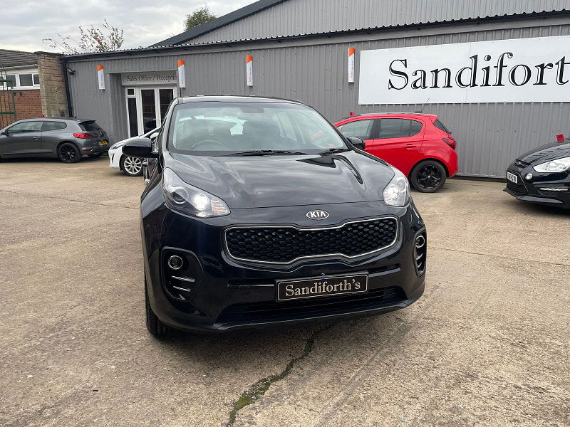 Kia Sportage 1.6 GDi 1 SUV 5dr Petrol Manual Euro 6 (s/s) (130 bhp) 1 Former Keeper From New,  5dr Manual 2025