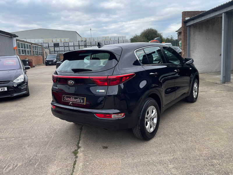 Kia Sportage 1.6 GDi 1 SUV 5dr Petrol Manual Euro 6 (s/s) (130 bhp) 1 Former Keeper From New,  5dr Manual 2025