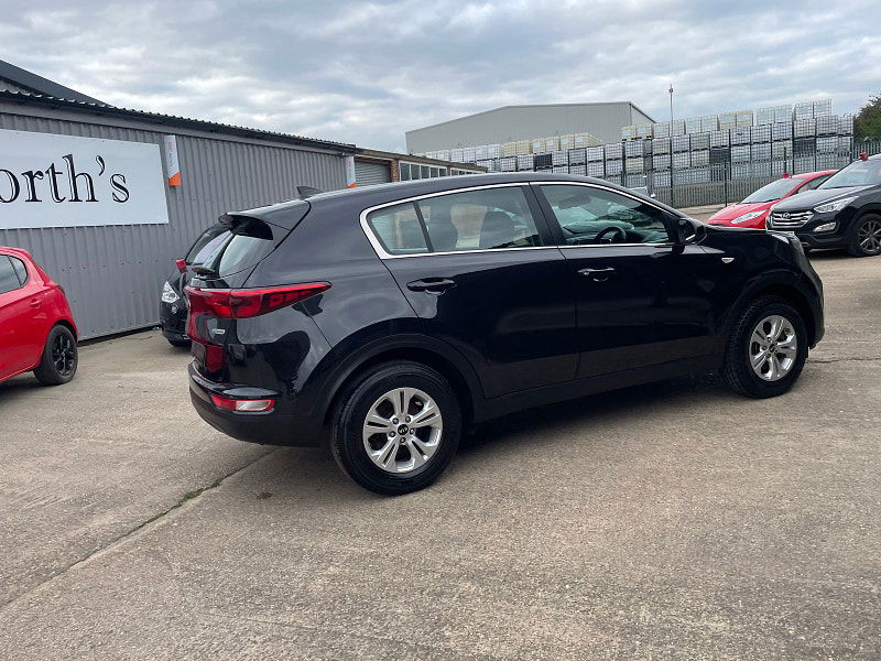 Kia Sportage 1.6 GDi 1 SUV 5dr Petrol Manual Euro 6 (s/s) (130 bhp) 1 Former Keeper From New,  5dr Manual 2025