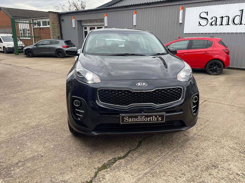 Kia Sportage 1.6 GDi 1 SUV 5dr Petrol Manual Euro 6 (s/s) (130 bhp) 1 Former Keeper From New,  5dr Manual 2025