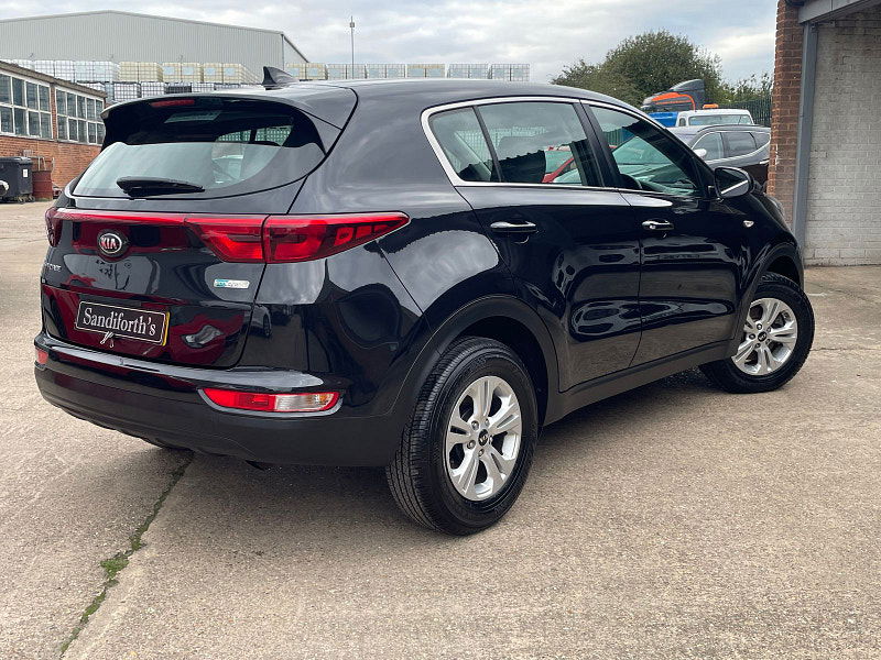 Kia Sportage 1.6 GDi 1 SUV 5dr Petrol Manual Euro 6 (s/s) (130 bhp) 1 Former Keeper From New,  5dr Manual 2025