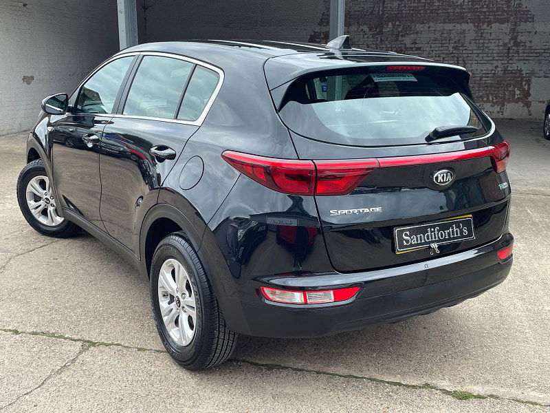 Kia Sportage 1.6 GDi 1 SUV 5dr Petrol Manual Euro 6 (s/s) (130 bhp) 1 Former Keeper From New,  5dr Manual 2025