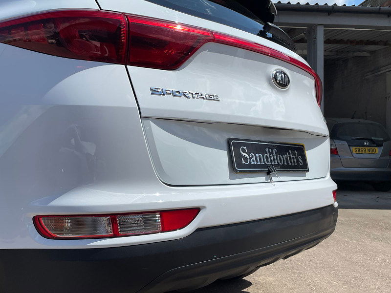 Kia Sportage 1.7 CRDi 1 SUV 5dr Diesel Manual Euro 6 (s/s) (114 bhp) 5dr Manual 2025