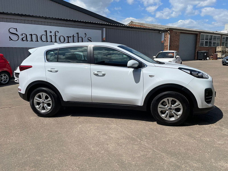 Kia Sportage 1.7 CRDi 1 SUV 5dr Diesel Manual Euro 6 (s/s) (114 bhp) 5dr Manual 2025