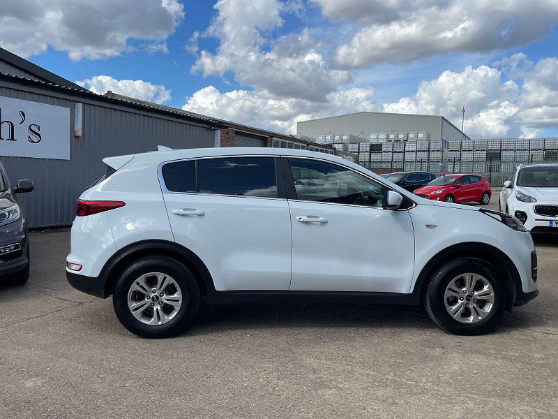 Kia Sportage 1.7 CRDi 1 SUV 5dr Diesel Manual Euro 6 (s/s) (114 bhp) 5dr Manual 2025