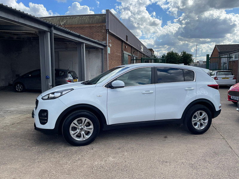 Kia Sportage 1.7 CRDi 1 SUV 5dr Diesel Manual Euro 6 (s/s) (114 bhp) 5dr Manual 2025