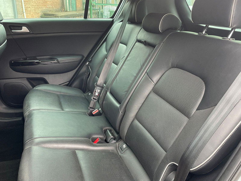 Kia Sportage 1.7 CRDi 4 SUV 5dr Diesel Manual Euro 6 (s/s) (114 bhp) 5dr Manual 2025