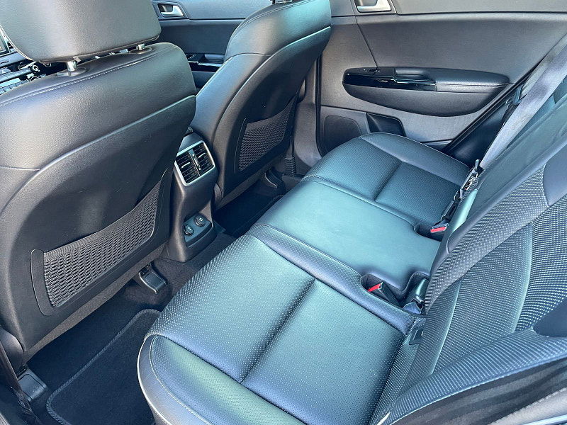 Kia Sportage 1.7 CRDi 4 SUV 5dr Diesel Manual Euro 6 (s/s) (114 bhp) 5dr Manual 2025