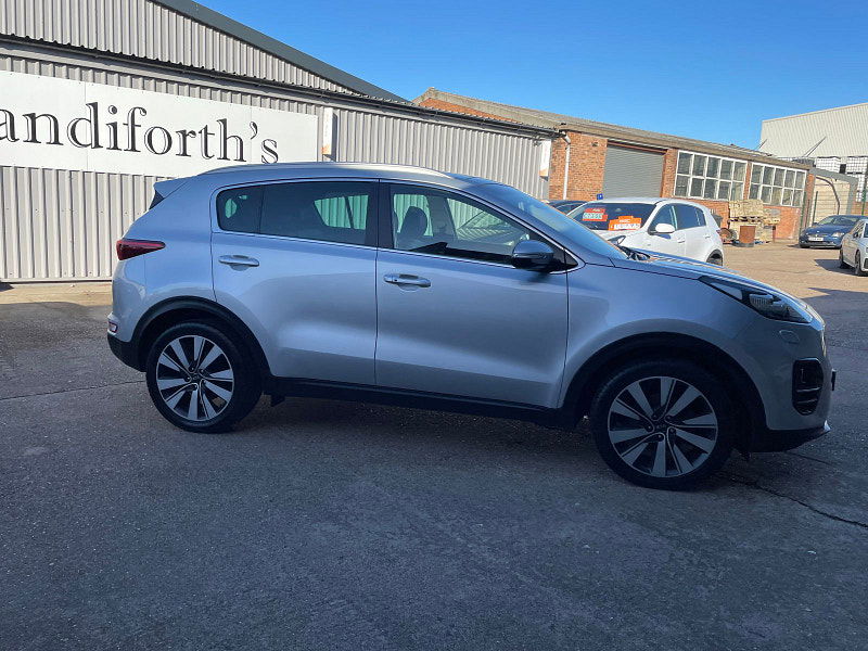 Kia Sportage 1.7 CRDi 4 SUV 5dr Diesel Manual Euro 6 (s/s) (114 bhp) 5dr Manual 2025