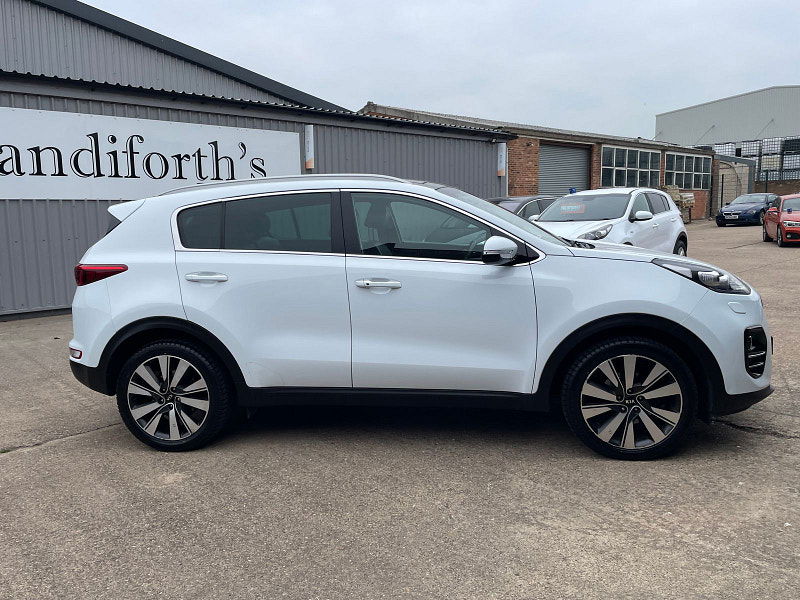 Kia Sportage 1.7 CRDi 4 SUV 5dr Diesel Manual Euro 6 (s/s) (114 bhp) 5dr Manual 2025