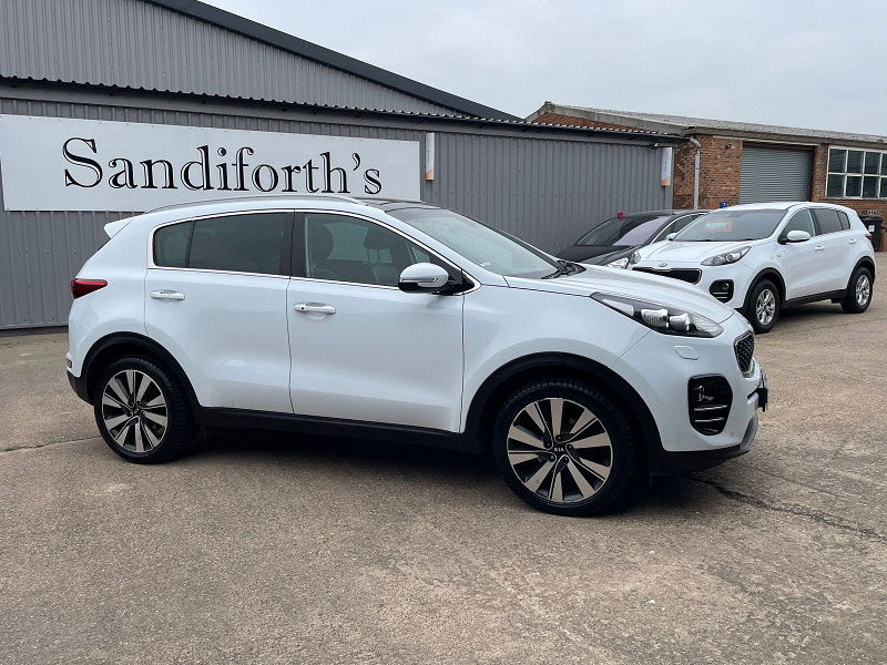 Kia Sportage 1.7 CRDi 4 SUV 5dr Diesel Manual Euro 6 (s/s) (114 bhp) 5dr Manual 2025