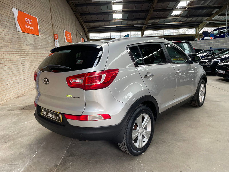 Kia Sportage 1.7 CRDi EcoDynamics 2 SUV 5dr Diesel Manual 2WD Euro 5 (s/s) (114 bhp) PAN ROOF,  5dr Manual 2026