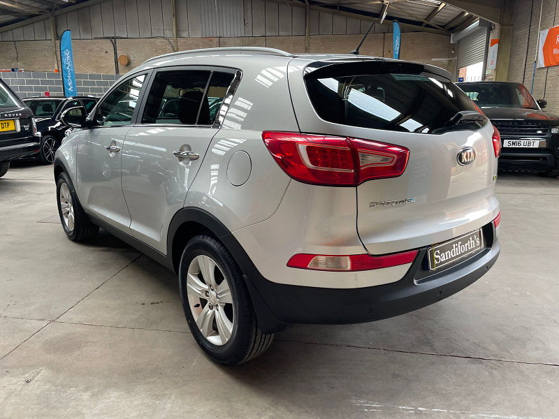Kia Sportage 1.7 CRDi EcoDynamics 2 SUV 5dr Diesel Manual 2WD Euro 5 (s/s) (114 bhp) PAN ROOF,  5dr Manual 2026