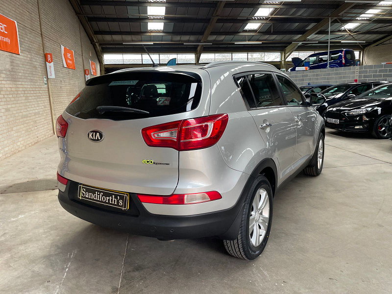 Kia Sportage 1.7 CRDi EcoDynamics 2 SUV 5dr Diesel Manual 2WD Euro 5 (s/s) (114 bhp) PAN ROOF,  5dr Manual 2026