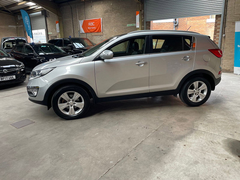 Kia Sportage 1.7 CRDi EcoDynamics 2 SUV 5dr Diesel Manual 2WD Euro 5 (s/s) (114 bhp) PAN ROOF,  5dr Manual 2026