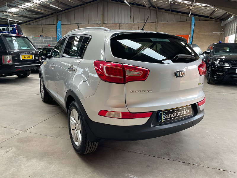 Kia Sportage 1.7 CRDi EcoDynamics 2 SUV 5dr Diesel Manual 2WD Euro 5 (s/s) (114 bhp) PAN ROOF,  5dr Manual 2026