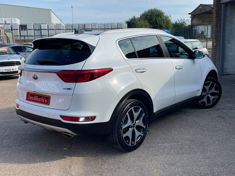 Kia Sportage 2.0 CRDi GT-Line S SUV 5dr Diesel Auto AWD Euro 6 (182 bhp)Only 38k 7 Dealer Services 5dr Automatic 2025
