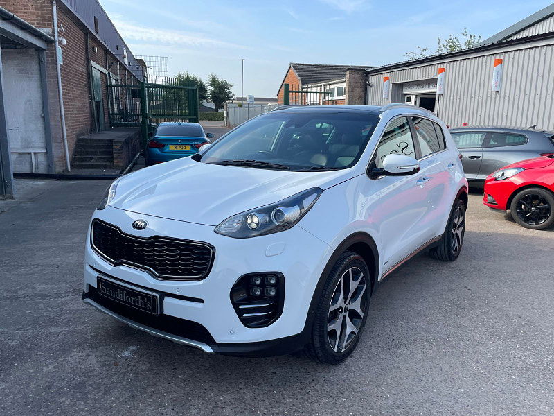Kia Sportage 2.0 CRDi GT-Line S SUV 5dr Diesel Auto AWD Euro 6 (182 bhp)Only 38k 7 Dealer Services 5dr Automatic 2025