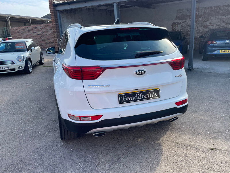 Kia Sportage 2.0 CRDi GT-Line S SUV 5dr Diesel Auto AWD Euro 6 (182 bhp)Only 38k 7 Dealer Services 5dr Automatic 2025