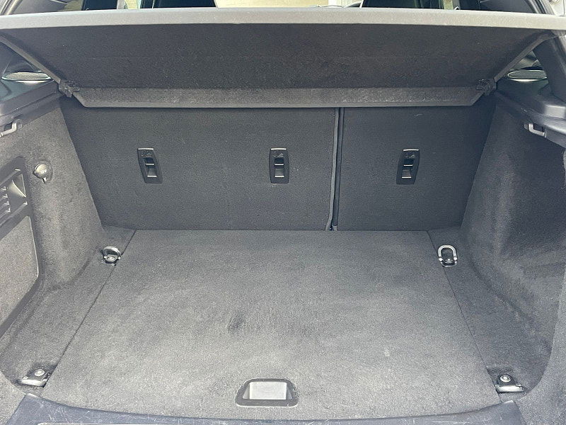 Land Rover Range Rover Evoque 2.2 SD4 Dynamic SUV 5dr Diesel Auto 4WD Euro 5 (s/s) (190 ps) 5dr Automatic 2026