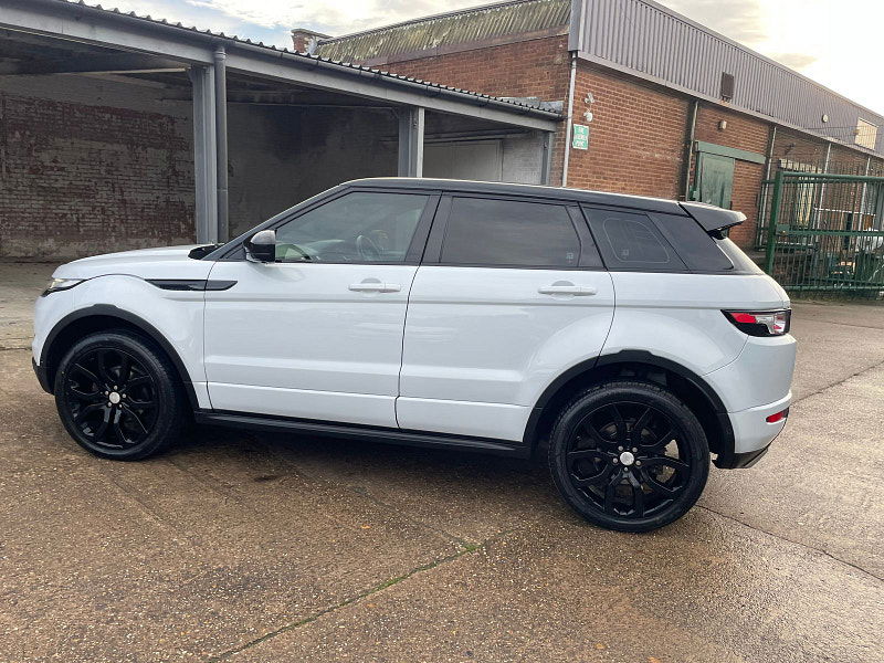 Land Rover Range Rover Evoque 2.2 SD4 Dynamic SUV 5dr Diesel Auto 4WD Euro 5 (s/s) (190 ps) 5dr Automatic 2026