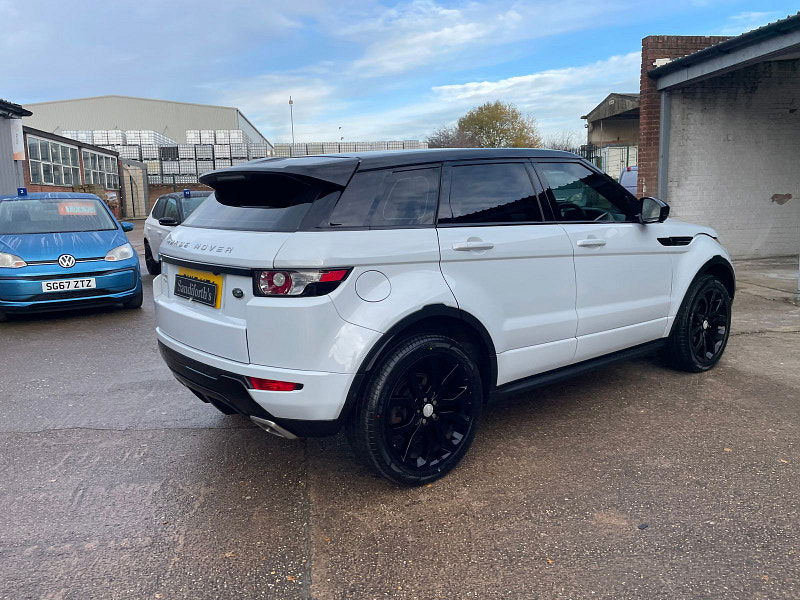 Land Rover Range Rover Evoque 2.2 SD4 Dynamic SUV 5dr Diesel Auto 4WD Euro 5 (s/s) (190 ps) 5dr Automatic 2026
