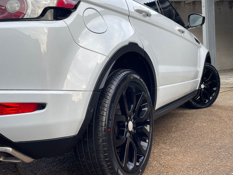 Land Rover Range Rover Evoque 2.2 SD4 Dynamic SUV 5dr Diesel Auto 4WD Euro 5 (s/s) (190 ps) 5dr Automatic 2026