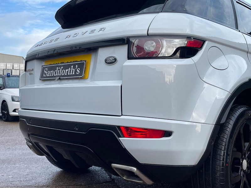 Land Rover Range Rover Evoque 2.2 SD4 Dynamic SUV 5dr Diesel Auto 4WD Euro 5 (s/s) (190 ps) 5dr Automatic 2026