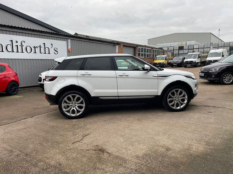 Land Rover Range Rover Evoque 2.2 SD4 Prestige SUV 5dr Diesel Auto 4WD Euro 5 (s/s) (190 ps) 5dr Automatic 2025