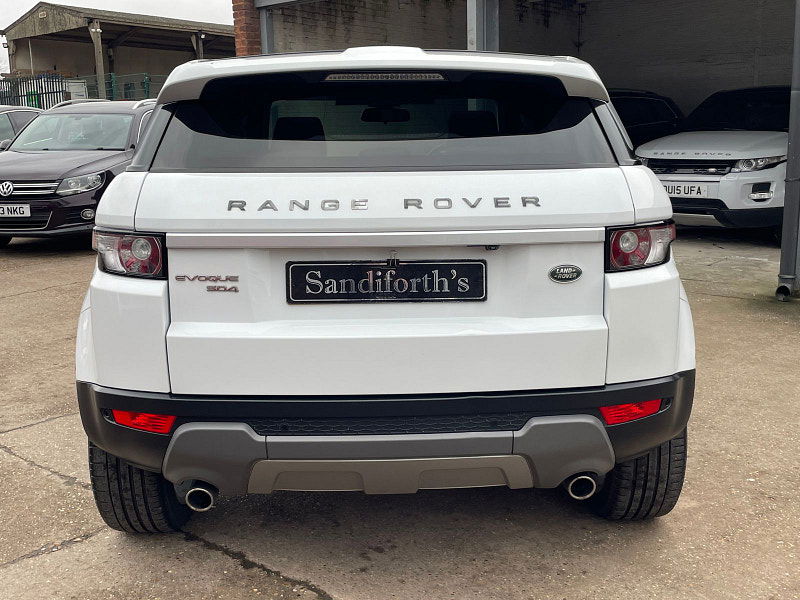 Land Rover Range Rover Evoque 2.2 SD4 Prestige SUV 5dr Diesel Auto 4WD Euro 5 (s/s) (190 ps) 5dr Automatic 2025