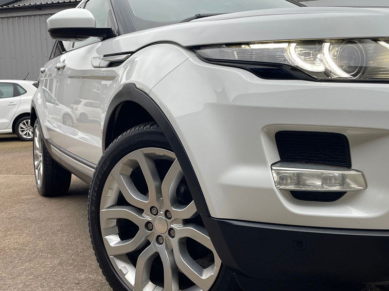 Land Rover Range Rover Evoque 2.2 SD4 Prestige SUV 5dr Diesel Auto 4WD Euro 5 (s/s) (190 ps) 5dr Automatic 2025