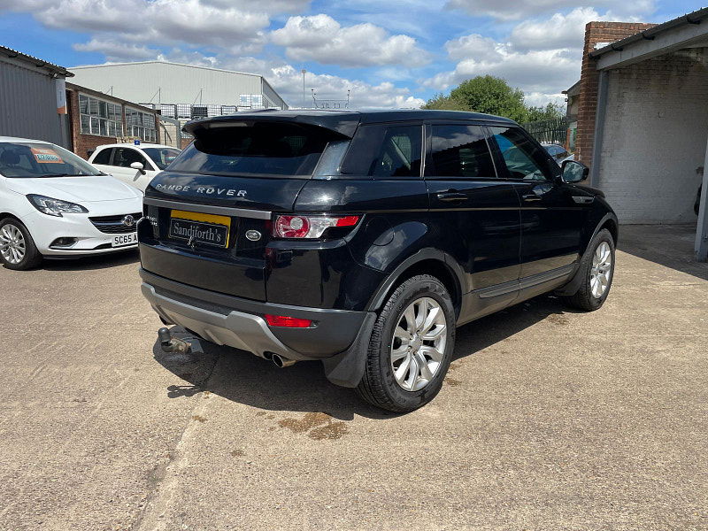 Land Rover Range Rover Evoque 2.2 SD4 Pure Tech SUV 5dr Diesel Auto 4WD Euro 5 (s/s) (190 ps) 5dr Automatic 2025