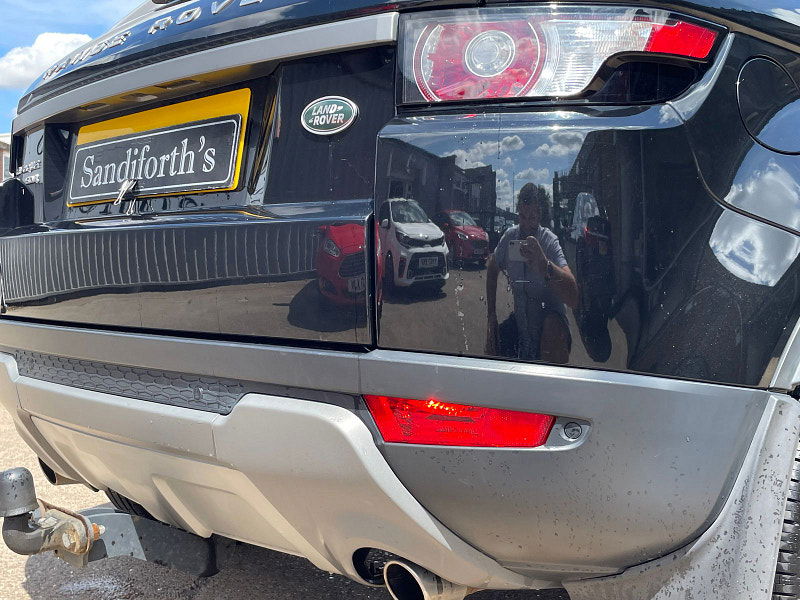 Land Rover Range Rover Evoque 2.2 SD4 Pure Tech SUV 5dr Diesel Auto 4WD Euro 5 (s/s) (190 ps) 5dr Automatic 2025