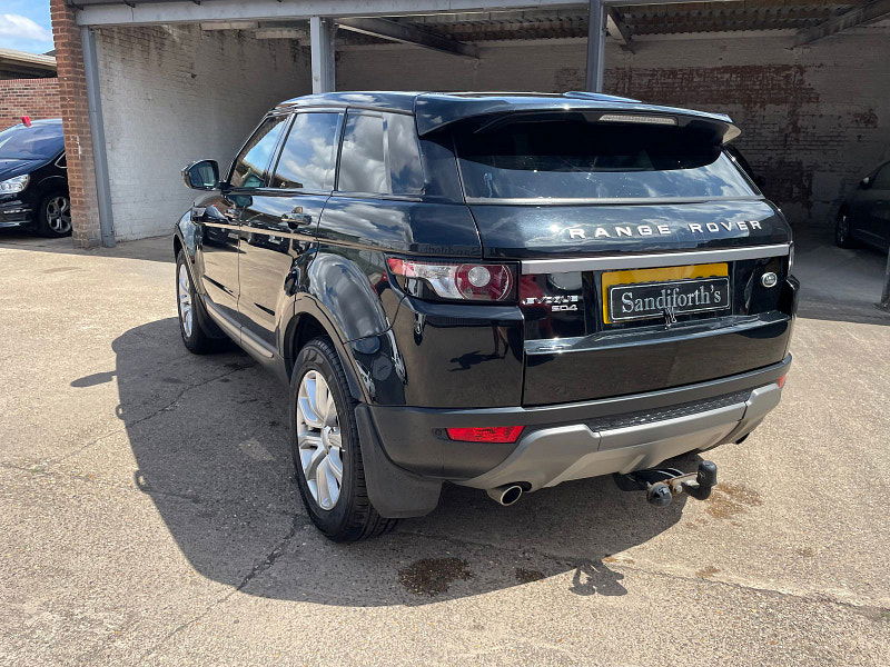 Land Rover Range Rover Evoque 2.2 SD4 Pure Tech SUV 5dr Diesel Auto 4WD Euro 5 (s/s) (190 ps) 5dr Automatic 2025