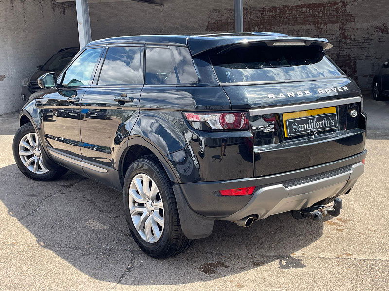 Land Rover Range Rover Evoque 2.2 SD4 Pure Tech SUV 5dr Diesel Auto 4WD Euro 5 (s/s) (190 ps) 5dr Automatic 2025