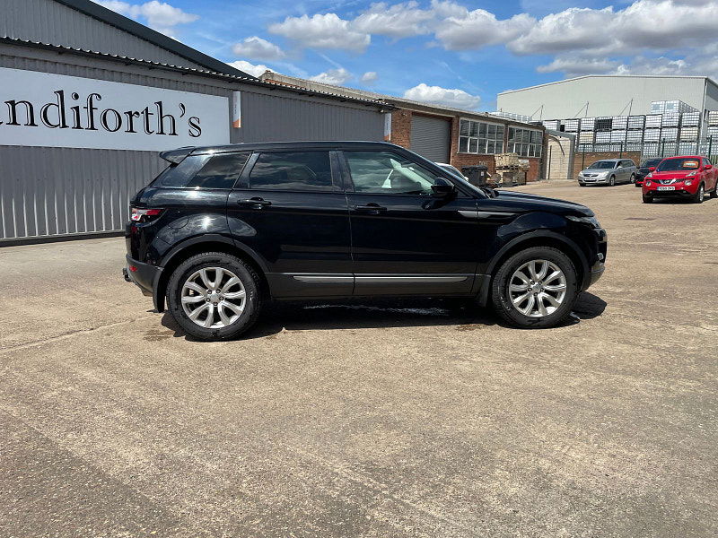 Land Rover Range Rover Evoque 2.2 SD4 Pure Tech SUV 5dr Diesel Auto 4WD Euro 5 (s/s) (190 ps) 5dr Automatic 2025