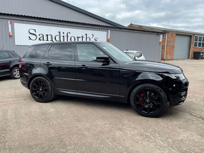 Land Rover Range Rover Sport 3.0 SD V6 Autobiography Dynamic SUV 5dr Diesel Auto 4WD Euro 6 (s/s) (306 ps) 5 Services  5dr Automatic 2024