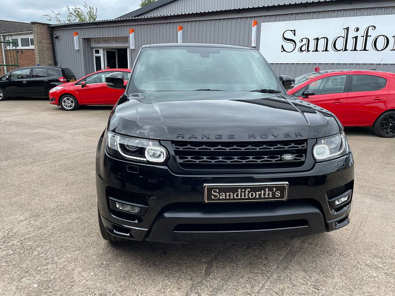 Land Rover Range Rover Sport 3.0 SD V6 Autobiography Dynamic SUV 5dr Diesel Auto 4WD Euro 6 (s/s) (306 ps) 5 Services  5dr Automatic 2024