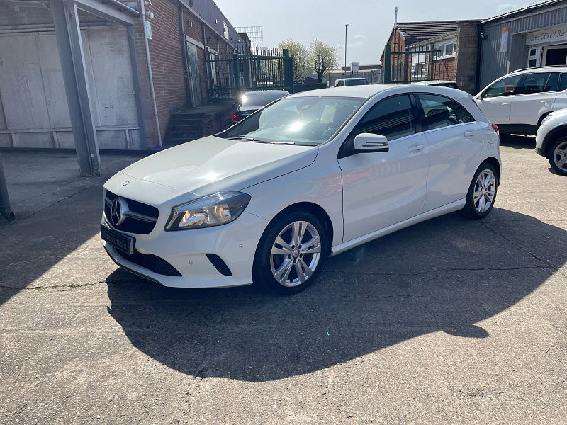 Mercedes-Benz A Class 1.5 A180d Sport (Executive) Hatchback 5dr Diesel Manual Euro 6 (s/s) (109 ps) 5dr Manual 2026