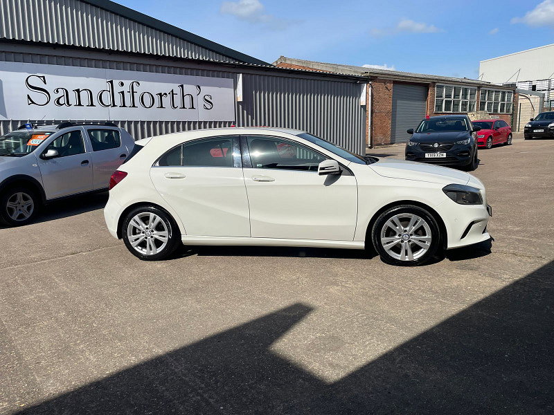 Mercedes-Benz A Class 1.5 A180d Sport (Executive) Hatchback 5dr Diesel Manual Euro 6 (s/s) (109 ps) 5dr Manual 2026