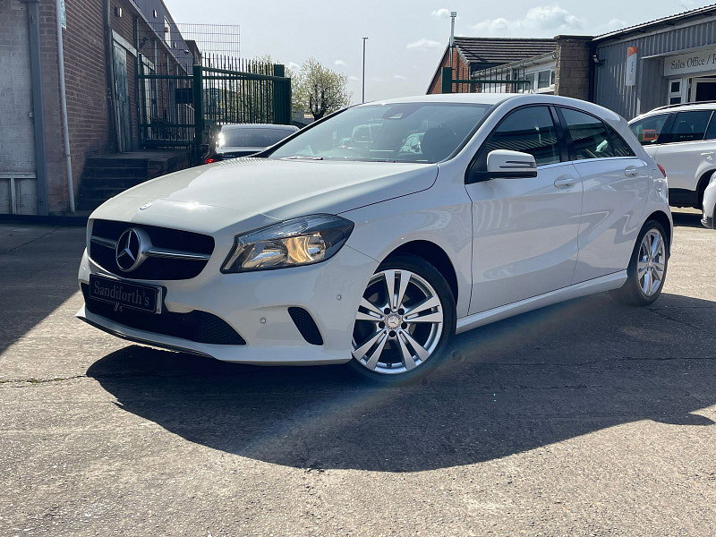 Mercedes-Benz A Class 1.5 A180d Sport (Executive) Hatchback 5dr Diesel Manual Euro 6 (s/s) (109 ps) 5dr Manual 2026