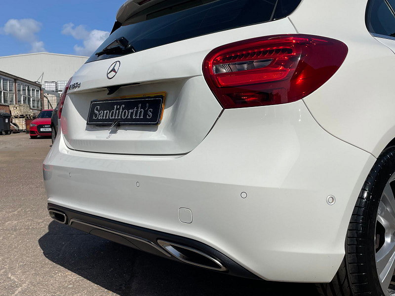 Mercedes-Benz A Class 1.5 A180d Sport (Executive) Hatchback 5dr Diesel Manual Euro 6 (s/s) (109 ps) 5dr Manual 2026