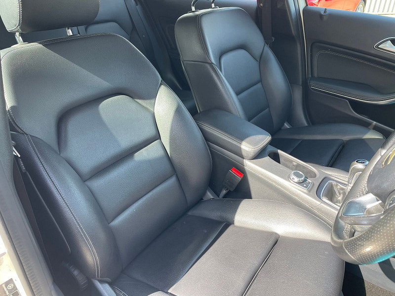 Mercedes-Benz A Class 1.5 A180d Sport (Executive) Hatchback 5dr Diesel Manual Euro 6 (s/s) (109 ps) 5dr Manual 2026