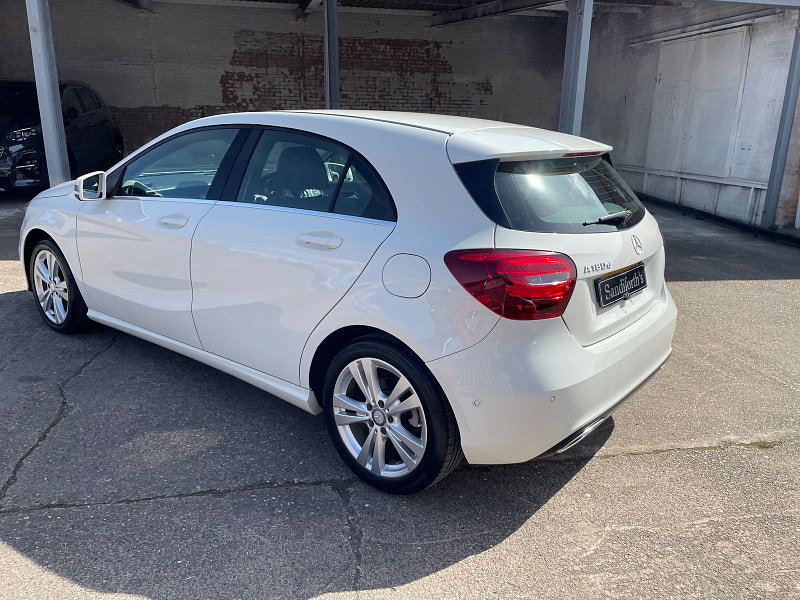 Mercedes-Benz A Class 1.5 A180d Sport (Executive) Hatchback 5dr Diesel Manual Euro 6 (s/s) (109 ps) 5dr Manual 2026