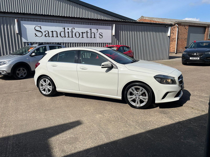 Mercedes-Benz A Class 1.5 A180d Sport (Executive) Hatchback 5dr Diesel Manual Euro 6 (s/s) (109 ps) 5dr Manual 2026