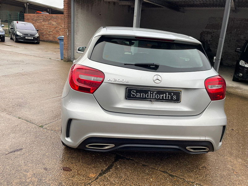 Mercedes-Benz A Class 2.1 A200d AMG Line Hatchback 5dr Diesel 7G-DCT Euro 6 (s/s) (136 ps) 5dr Automatic 2025