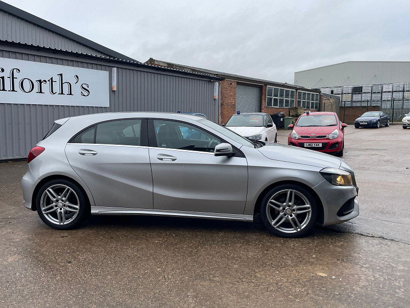 Mercedes-Benz A Class 2.1 A200d AMG Line Hatchback 5dr Diesel 7G-DCT Euro 6 (s/s) (136 ps) 5dr Automatic 2025