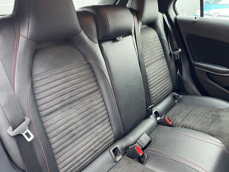 Mercedes-Benz A Class 2.1 A200d AMG Line Hatchback 5dr Diesel 7G-DCT Euro 6 (s/s) (136 ps) 5dr Automatic 2025